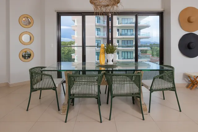Apartment 4D · Las Olas Tower 1 2